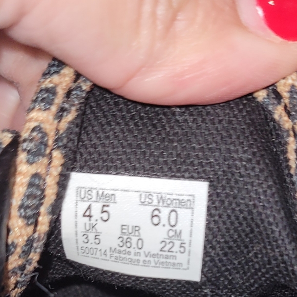 SOLD Cheetah Leopard Vans - Picture 5 of 5